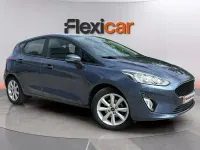 Usado Ford Fiesta Limited 75 CV (55 kW) 2021 Azul Utilitario