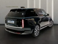 Usado Land Rover Range Rover Autobiography 550 CV (404 kW) 2025 Verde metalizado SUV