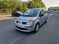 Usado Renault Modus Authentique 75 CV (55 kW) 2007 Gris / plata Monovolumen