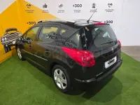 Usado Peugeot 207 Outdoor Outdoor 92 CV (67 kW) 2012 Negro Familiar