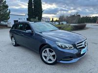Usado Mercedes E200 136 CV (100 kW) 2013 Gris Familiar