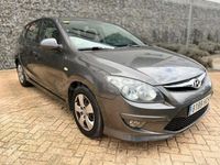 Usado Hyundai i30 Classic 90 CV (66 kW) 2011 Verde Berlina
