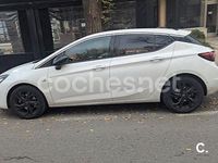 Usado Opel Astra Dynamic 136 CV (100 kW) 2016 Blanco Berlina