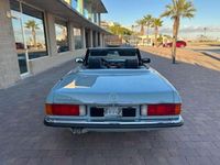Usado Mercedes 560 241 CV (177 kW) 1986 Gris Descapotable