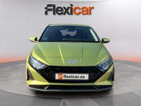 Usado Hyundai i20 101 CV (74 kW) 2024 Verde Utilitario
