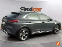 Usado Kia XCeed 120 CV (88 kW) 2022 Gris SUV