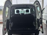 Usado Renault Kangoo 90 CV (66 kW) 2018 Blanco Monovolumen