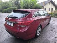 Usado Hyundai i40 136 CV (100 kW) 2012 Granate Familiar