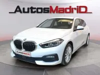Usado BMW 118 Comfort Edition 136 CV (100 kW) 2022 Negro Utilitario