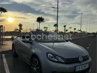 Usado VW Golf 160 CV (117 kW) 2011 Gris / plata Descapotable