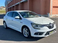 Usado Renault Mégane Business 90 CV (66 kW) 2017 Blanco Berlina
