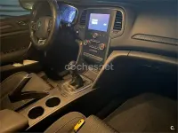 Usado Renault Mégane 90 CV (66 kW) 2017 Negro Berlina
