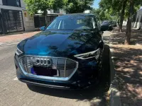 Usado Audi e-tron S-Line 300 kW (408 CV) 2021 Azul SUV