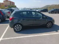 Usado Opel Corsa Selective 90 CV (66 kW) 2018 Negro Utilitario
