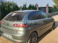 Usado Seat Ibiza 75 CV (55 kW) 2005 Gris / plata Utilitario