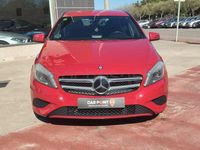 Usado Mercedes A180 Urban 109 CV (80 kW) 2013 Rojo Berlina
