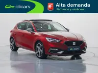 Usado Seat Leon FR 130 CV (95 kW) 2022 Rojo Familiar
