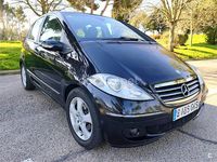Usado Mercedes A180 Avantgarde 109 CV (80 kW) 2009 Negro Monovolumen