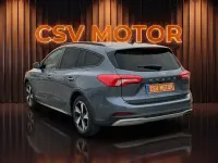 Usado Ford Focus Active 125 CV (91 kW) 2024 Azul Utilitario