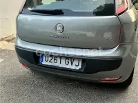 Usado Fiat Punto Evo Active 77 CV (56 kW) 2010 Gris / plata Utilitario