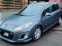 Usado Peugeot 308 SW Access 112 CV (82 kW) 2011 Gris / plata Familiar
