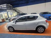 Usado Seat Ibiza Style 90 CV (66 kW) 2017 Blanco Utilitario