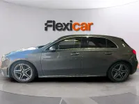 Usado Mercedes A180 116 CV (85 kW) 2020 Gris Berlina