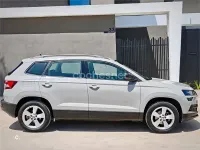 Usado Skoda Karoq 115 CV (84 kW) 2020 Beige SUV