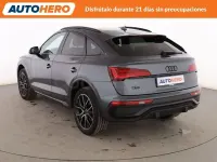 Usado Audi Q5 Comfort 204 CV (150 kW) 2022 Gris / plata SUV