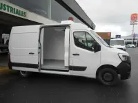 Usado Renault Master 135 CV (99 kW) 2022 Blanco Monovolumen
