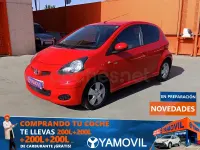 Usado Toyota Aygo 68 CV (50 kW) 2009 Rojo Utilitario
