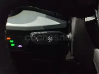 Usado Audi Q2 Design 116 CV (85 kW) 2019 Gris / plata SUV