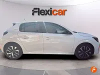 Usado Peugeot 208 Style 101 CV (74 kW) 2024 Blanco Utilitario