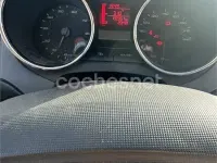 Usado Seat Ibiza Reference 85 CV (62 kW) 2010 Rojo Berlina