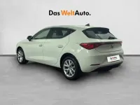Usado Seat Leon Style 116 CV (85 kW) 2025 Blanco Berlina