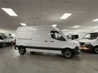 Usado Mercedes Sprinter 2023 Blanco Van