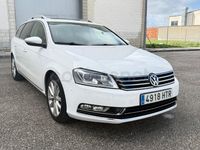 Usado VW Passat Highline 140 CV (102 kW) 2013 Blanco Familiar