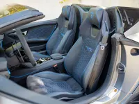 Usado Lamborghini Huracán 640 CV (470 kW) 2023 Gris / plata Descapotable
