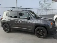 Usado Jeep Renegade Longitude 120 CV (88 kW) 2016 Gris / plata SUV