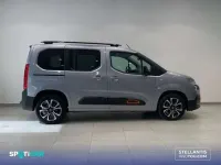 Usado Citroën Berlingo Shine 102 CV (75 kW) 2021 Gris Monovolumen