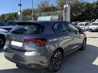 Usado Fiat Tipo Life 99 CV (72 kW) 2021 Gris Familiar