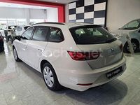 Usado Seat Leon Style 115 CV (84 kW) 2020 Blanco Familiar