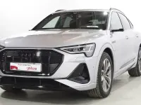 Usado Audi e-tron S-line plus 300 kW (408 CV) 2022 Gris SUV