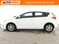Usado Toyota Auris Active 132 CV (97 kW) 2015 Blanco Berlina