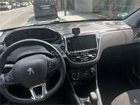 Usado Peugeot 208 Active 82 CV (60 kW) 2014 Gris / plata Utilitario