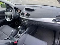 Usado Renault Mégane Dynamique 105 CV (77 kW) 2010 Negro Berlina