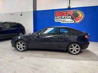 Usado Mercedes C220 Sport Edition 150 CV (110 kW) 2005 Azul Berlina