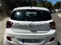 Usado Hyundai i10 66 CV (48 kW) 2014 Blanco Utilitario