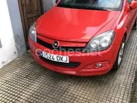 Usado Opel Astra GTC Sport 125 CV (91 kW) 2005 Rojo Berlina