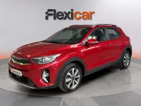 Usado Kia Stonic 101 CV (74 kW) 2021 Rojo SUV